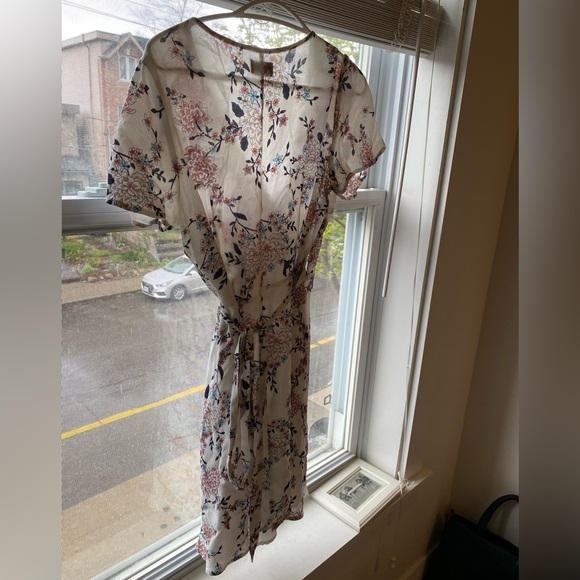 Dotti Floral Wrap Dress - Picture 6 of 8